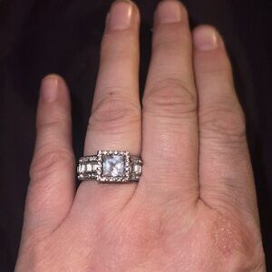 Sterling silver engagement ring size 7